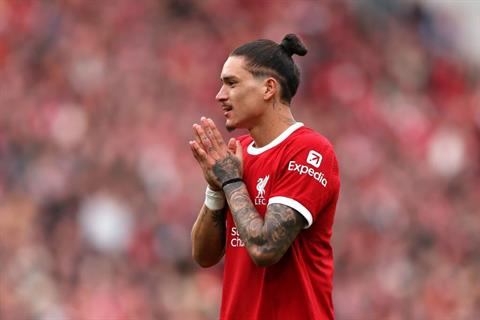 Darwin Nunez là cầu thủ xuất sắc nhất thế giới nếu biết dứt điểm